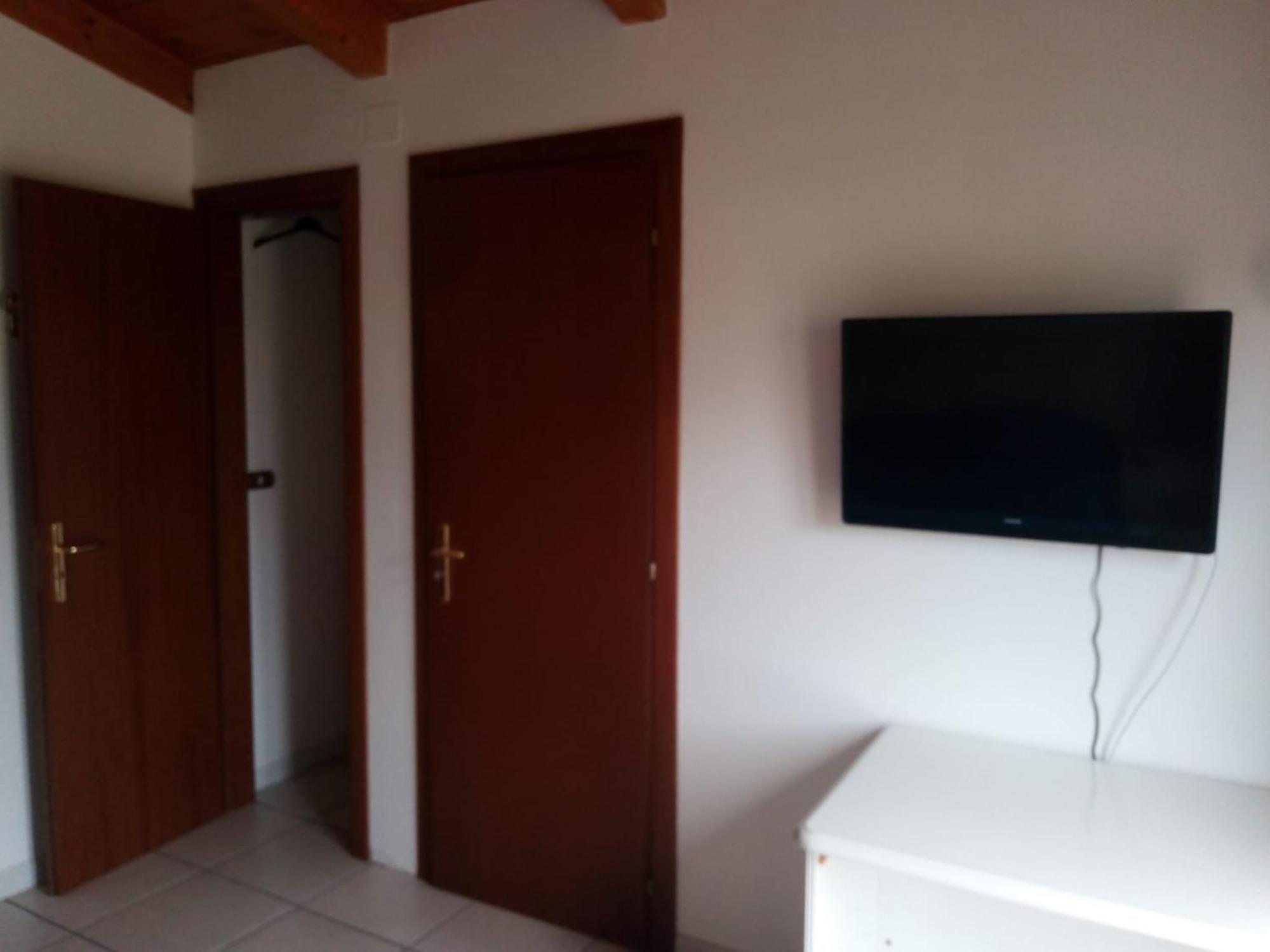ريندي Bed & Breakfast Suite الغرفة الصورة